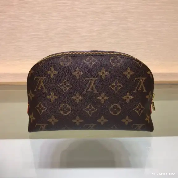 Rep ladies GM LOUIS POUCH VUITTON COSMETIC 0626